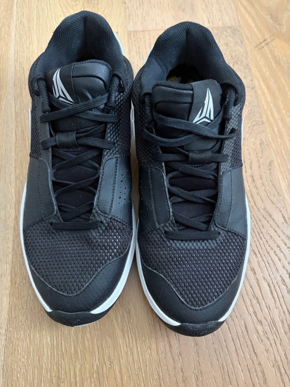 Nike Black Athletic Basketball Sneakers with White Accents